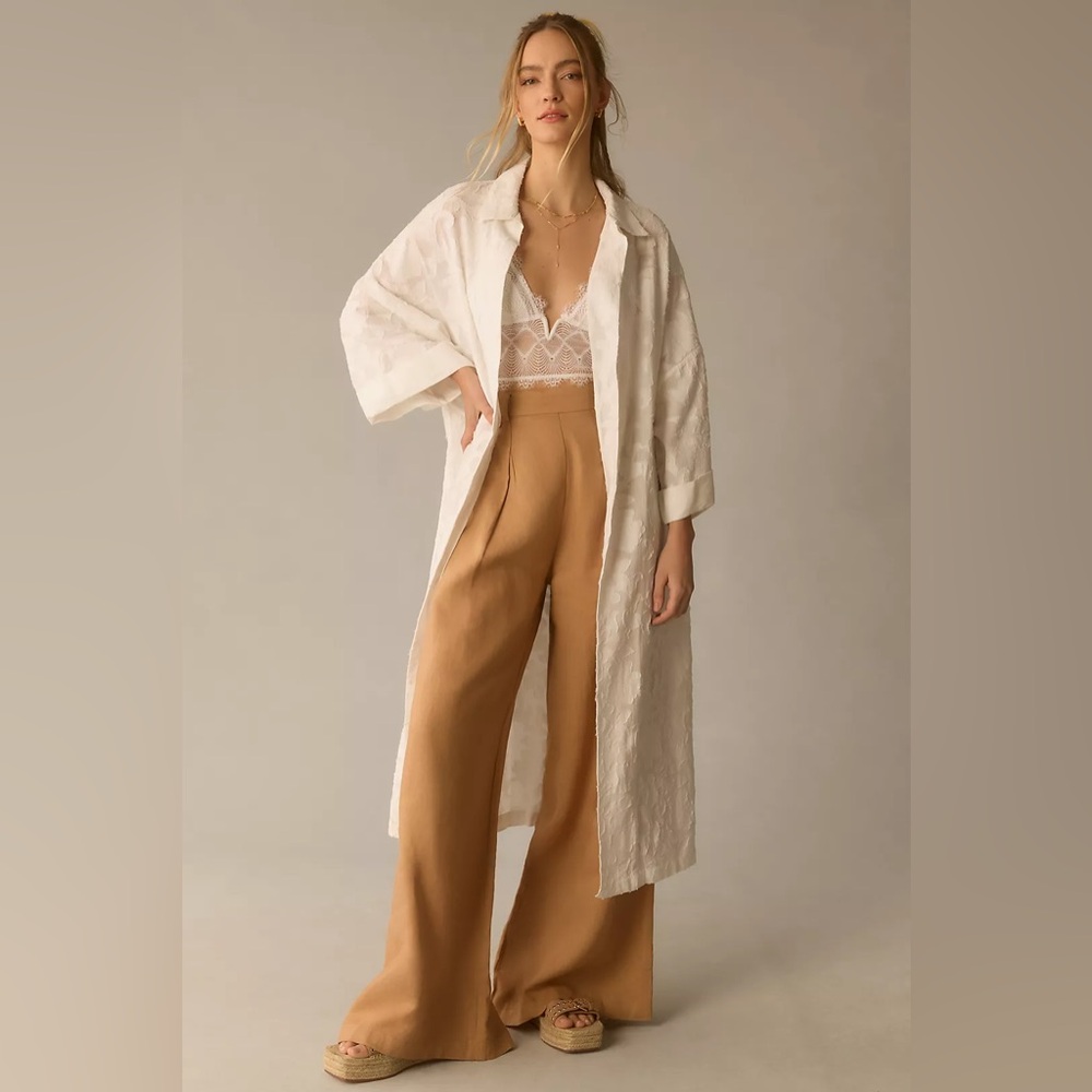 Anthropologie White Textured Collared Kimono Robe
